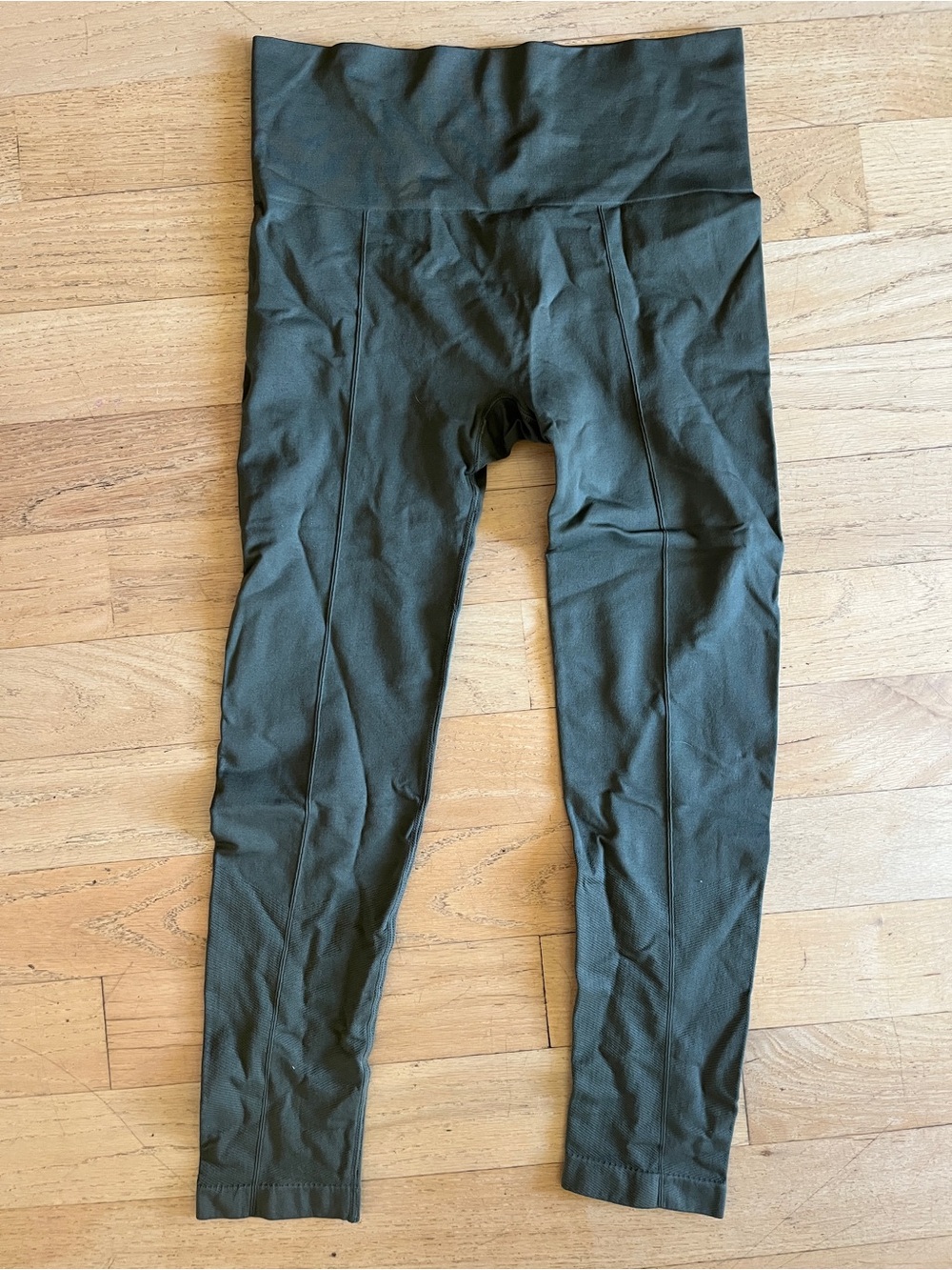 Yummie Women’s High-Waist Olive Green Leggings